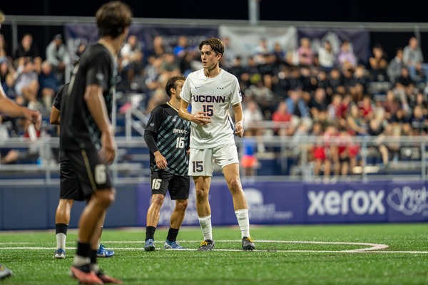 Xavier Pérez - NCAA D1 (UCONN)